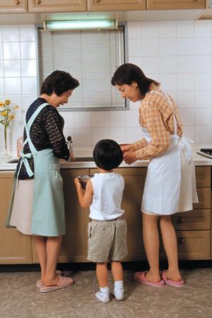 新木場南バス停より徒歩1分のところです